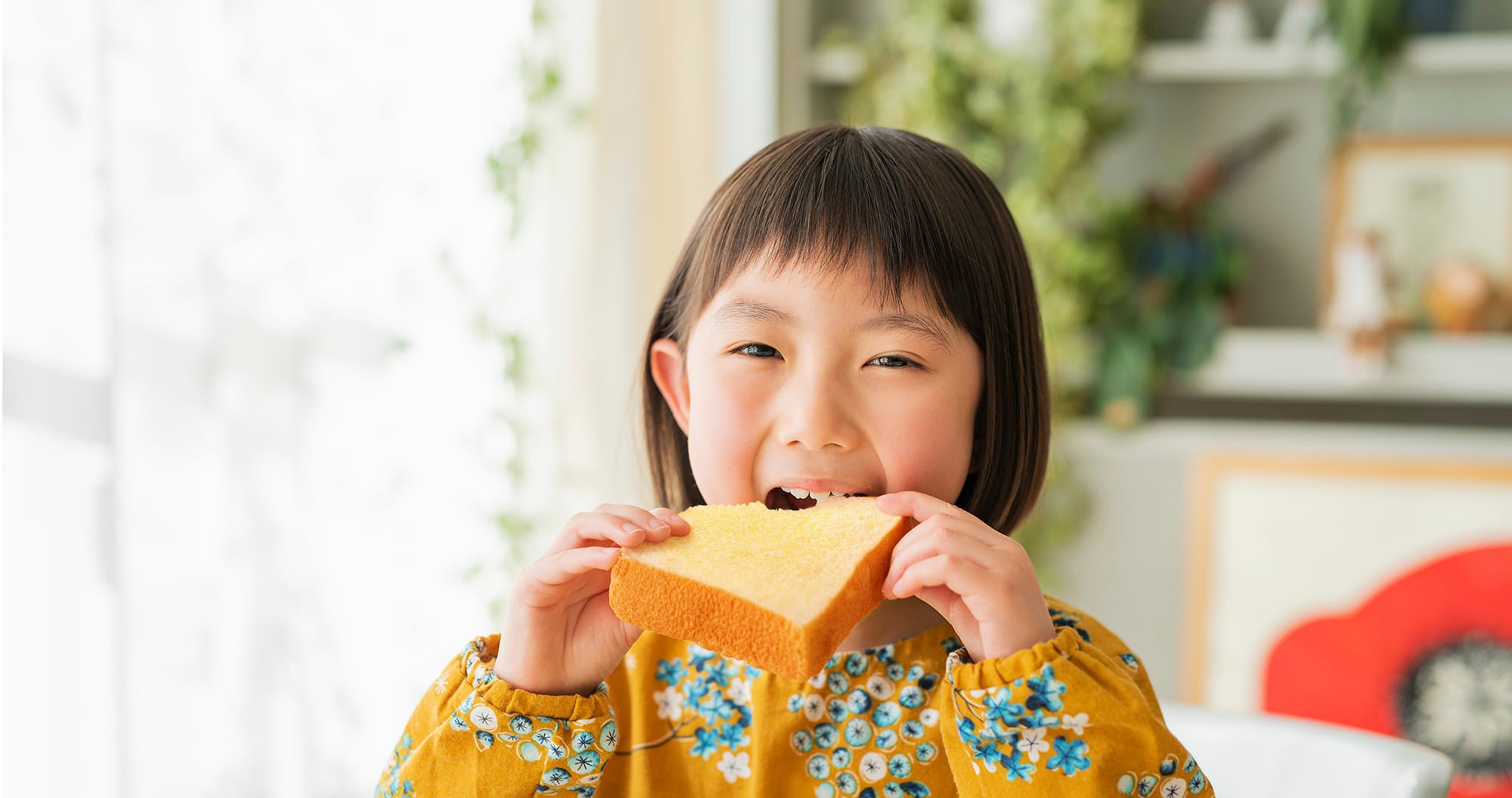 パンにはやっぱりネオソフト「おいしい顔」をお届けします